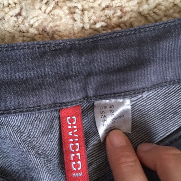 Grey skinny jeans from H&M - Picture 5 of 5